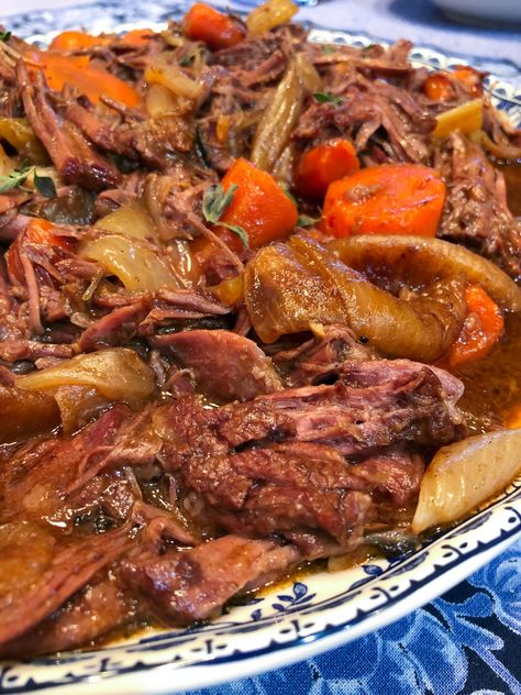 Buzz’s Pot Roast Mr Make It Happen, Classic Pot Roast, Cranberry Orange Muffins, Orange Muffins, Orange Sauce, Pot Roast Recipes, Chuck Roast, Roast Recipes, Roasted Carrots