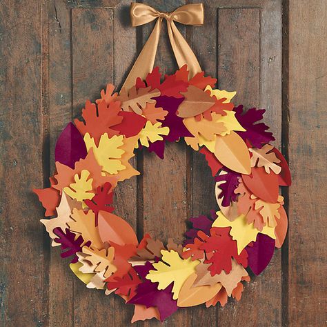 Paper Wreath Diy, Craft Nights, Paper Wreaths, Fall Paper Crafts, Fall Leaf Wreaths, Wreath Kit, Thanksgiving Decorations Diy, Autumn Paper, Paper Wreath