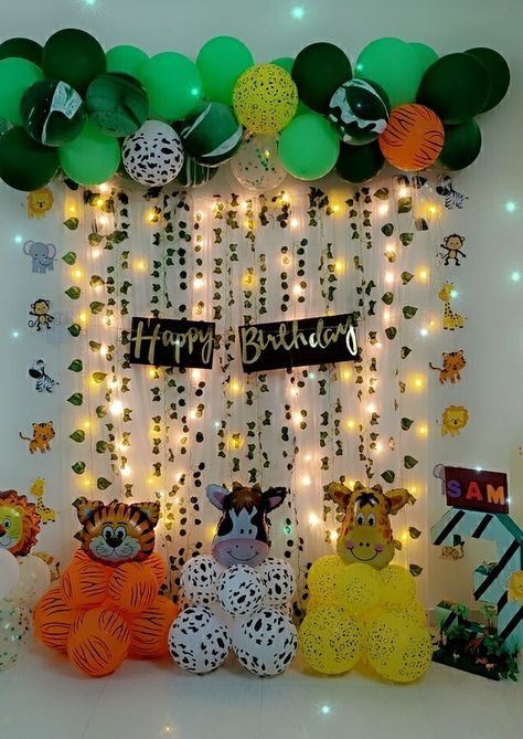 #junglethemebirthday #animalsbirthday Jungle Theme Decoration At Home, Jungle Theme Birthday Decoration At Home, Jungle Theme Birthday Decoration, Theme Birthday Decoration, Jungle Theme Decorations, Bday Stuff, Home Animals, Jungle Theme Birthday Party, Welcome Home Decorations