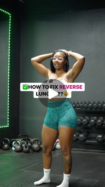 𝗙𝗶𝘁 𝗠𝗼𝗺 𝗼𝗳 𝟮 | 𝗢𝗻𝗹𝗶𝗻𝗲 𝐟𝐚𝐭 𝐥𝐨𝐬𝐬 𝗖𝗼𝗮𝗰𝗵 on Instagram: "✅How to master the “reverse lunge” ☝🏾  If your balance is off with reverse lunges go ahead and read below ⬇️ to help you master reverse lunges to build som nice legs 🦵🏾   🗣with Reverse lunges you are targeting 🎯 the muscles including your quadriceps, hamstrings, and glutes.   💜Performance / form is key 🔑 To perform a reverse lunge, stand with your feet hip-width apart and your hands on your hips.   💜legs should be side by side like a train … then 👏🏾Take a step backwards with one leg, lowering your body until your front thigh is parallel to the ground and your back knee is hovering just above the ground.   📝TIP 🙌🏾  Push through the heel of your front foot to return to the starting position, then repe Reverse Lunges For Glutes, Lunges For Glutes, Lunges Workout, Hamstrings And Glutes, Kettlebell Clean, Lunge Workout, Lateral Lunges, Leg Exercises, Back Steps