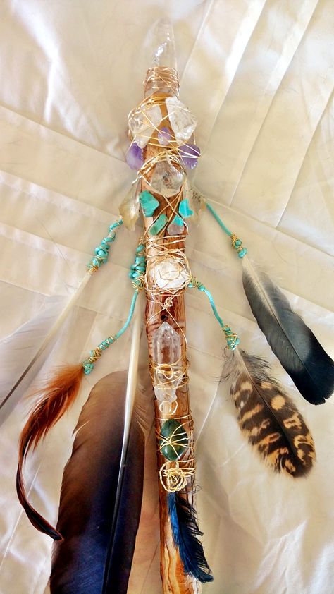 Sky Spirit Shaman: Magick Crystal Wand ~ Talking Stick ~ Cosmic & Earth Facilitator – Tania Marie Spirit Sticks, Talking Sticks, Talking Stick, Hand Carved Walking Sticks, Wiccan Crafts, Witch Wand, Diy Wand, Healing Wands, Witch Diy