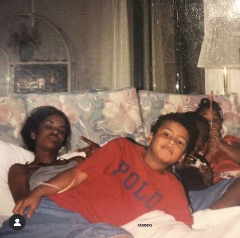 Kim Porter, Quincy Brown, Childhood Pics, Nostalgia Aesthetic, Baby Momma, Hip Hop And R&b, Childhood Photos, Black Families, Dog Teeth