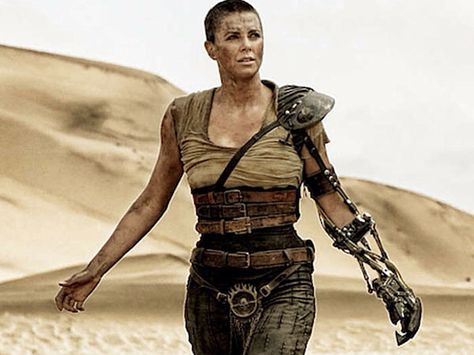 Charlize Theron owning "Mad Max: Fury Road" Furiosa Costume, Mad Max Costume, Imperator Furiosa, Best Actors, Mad Max Fury, Mad Max Fury Road, Bloom Baby, Fury Road, Black Fishnets