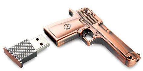 8 GB Metal Gun USB Flash Memory Drive Tron Light Cycle, Neat Gadgets, Memory Design, Light Cycle, Usb Design, Thumb Drive, Flash Memory, Windows Operating Systems, Storage Devices