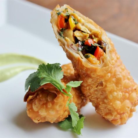 Southwestern Egg Roll, Southwest Egg Rolls, Southwestern Egg Rolls, Egg Roll Recipe, Egg Roll Filling, Egg Rolls Recipe, Spinach Tortilla, Walnut Shrimp, Honey Walnut Shrimp