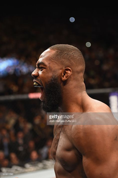 Jon Jones enters the Octagon before facing Ovince Saint Preux in their interim UFC light heavyweight championship bout during the UFC 197 event inside MGM Grand Garden Arena on April 23, 2016 in Las Vegas, Nevada. Lebron James Heat, Jones Ufc, Jon Jones Ufc, Jon Bones, Martial Arts Photography, Gym Wallpaper, Ufc Boxing, Grand Garden, Jon Jones