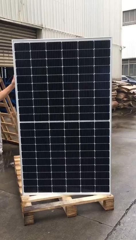 The Ultra-high efficiency 9BB solar panels up to 455W we had do mass production. We hope more people enjoy the energy from t… [Video] | Solar panels, Solar, Solar pv panel Diy Solar Power System, Solar Backpack, Eco Technology, Green Building Design, Renewable Energy Resources, Save Planet, Solar Products, Solar Power Diy, Solar Module