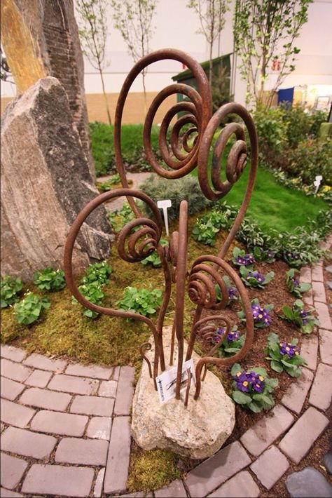 Metal Garden Ornaments, Welded Art, Outdoor Metal Art, Yard Ornaments, Lawn Art, Meteor Garden 2018, Metal Yard Art, Lawn Ornaments, Metal Garden Art