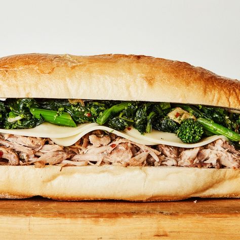 This Slow Cooker Roast Pork Sandwich Wins Championships | Bon Appétit Gourmet Bagels, Beef Dips, Sandwich Italian, Pork Broccoli, Awesome Sandwiches, Easy Sandwiches, Pork Sandwich Recipes, Roast Pork Sandwich, Pork Tenderloin Sandwich