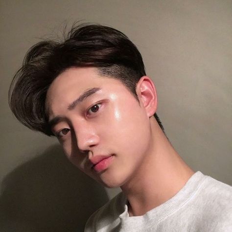 Glow Glass Skin, Mens Clear Skin, Glass Skin Men, Clear Skin Men, E Boys, Shiny Skin, Clear Face, Korean Boys, Manifestation Board