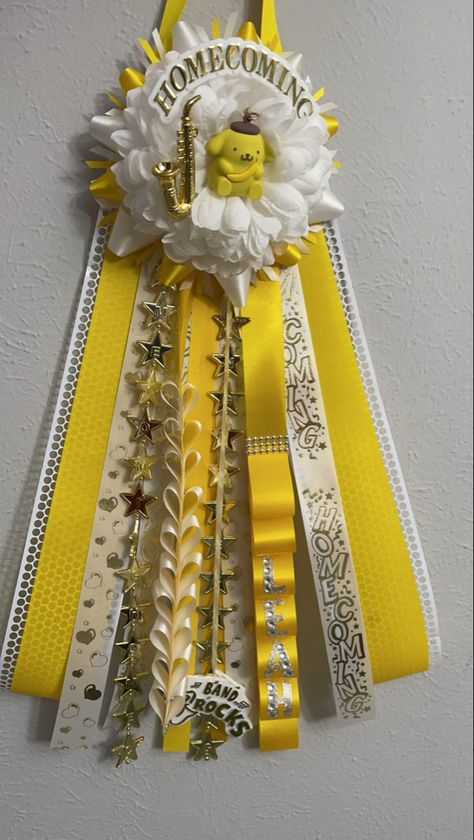 Diy mum I did for my daughters homecoming. Hoco Mums Ideas Junior, Black Mums Homecoming, Senior Year Mum, Mum Inspo Homecoming, Diy Homecoming Mums, Sophomore Mum, Mums Hoco, Mum Designs, How To Make Mums