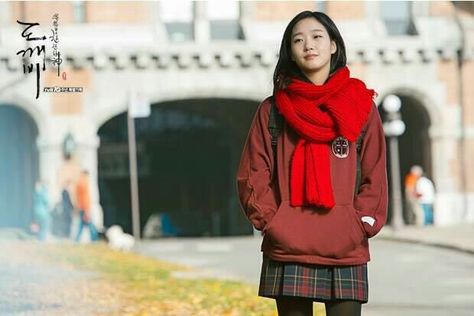 Kim Go Eun for Tvn's "Goblin" Goblin Kdrama Outfits, Kim Go Eun Goblin, Kim Go Eun Style, Ji Eun Tak, Goblin Korean Drama, Goblin Kdrama, Kim Go Eun, Winter Fashion Outfits Casual, Korean Celebrities