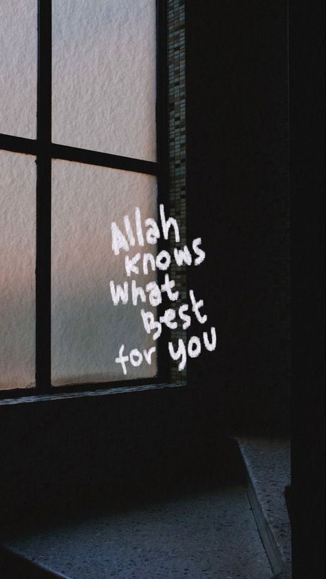 Muslim Lockscreen, Islamic Wallpaper Quotes, Inspiring Islamic Quotes, Islamic Wallpaper Aesthetic, Aesthetic Islamic Wallpaper, Qoutes Islami, Allah Knows, Wallpaper Islami, Salah Prayer