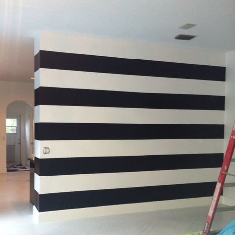 Black & white striped dining room walls in progress! Striped Dining Room, Black And White Striped Wall, Ideas For Baby Room, Striped Accent Wall, Girl Nursery Pink, Black Wallpapers, Trendy Baby Nursery