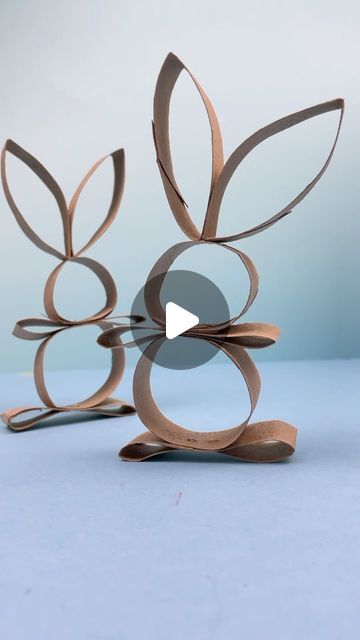 Timm Sevitz on Instagram: "How to make an easy and cute spring Easter bunny toilet paper roll craft to make when your kids are feeling bored. Easy Spring kids craft activity. Loo roll crafts for kids. This spring rabbit would be so cute to make as a garland for an easter party. #bunny #kidscrafts #spring #kidsactivities #easycraft #crafty" Easter Bunny Toilet Paper Roll, Toilet Roll Bunny, Toilet Paper Roll Bunny, Easter Toilet Paper Roll Crafts, How To Make A Rabbit, Paper Rabbit Craft, Rabbit Crafts For Toddlers, Easter Bunnies Crafts, Toilet Paper Roll Crafts For Kids