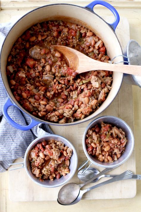 Chili with Brats Turkey Ground, A Bountiful Kitchen, Bountiful Kitchen, Bratwurst Recipes, Leftover Chili, Cooking A Roast, Slow Cooked Beef, Bread Appetizers, No Bean Chili