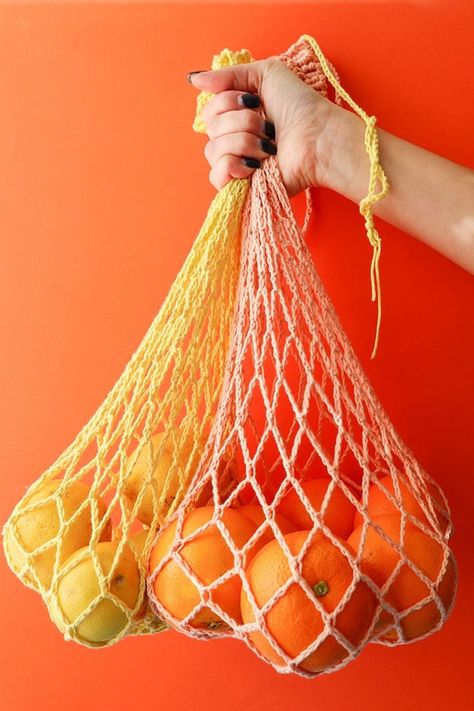 Reusable Produce Bag Crochet Pattern | My Poppet Makes Crochet Produce Bag, Crochet Grocery Bag, Crochet Drawstring Bag, Crochet Pattern Instructions, Bag Crochet Pattern, Look Grunge, Reusable Produce Bags, Crochet Fruit, Crochet Market Bag