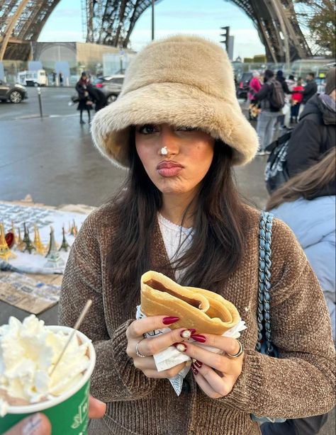 Cindy Kimberly Instagram, Cindy Wolfie, Cutecore Aesthetic, Aesthetic Europe, Aesthetic London, Cindy Kimberly, Winter Aesthetic, Fashion Killa, Photo Dump