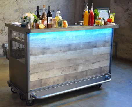 Portable Bars For Home, Portable Bar For Events, Moveable Bar Ideas, Free Standing Bars For Home, Bar Stand Ideas, Diy Portable Bar, Mocktail Counter, Portable Bar On Wheels, Moveable Bar