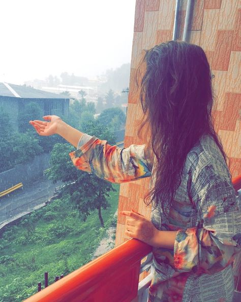 581 Likes, 13 Comments - Zara Noor Abbas Siddiqui (@zaranoorabbas.official) on Instagram: “Let the rain wash away all your pain. #Throwback #North #ZaraNoorAbbas” Lush, Quotes, Instagram