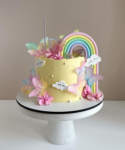 Butterfly Cake Designs Birthday, Guitar Birthday Cakes, Modern Birthday Cakes, Fairy Birthday Cake, Birthday Cake Writing, Pig Birthday Cakes, Butterfly Birthday Cakes, Vintage Birthday Cakes, Baby First Birthday Cake