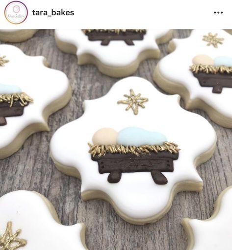 Manger Cookies Decorated, Religious Christmas Cookies Decorated, Nativity Scene Cookies, Nativity Scene Cookies Decorated, Nativity Sugar Cookies, Simple Wedding Cookies Decorated, Christian Christmas Cookies, Jesus Birthday Cake, Christmas Sugar Cookie Designs