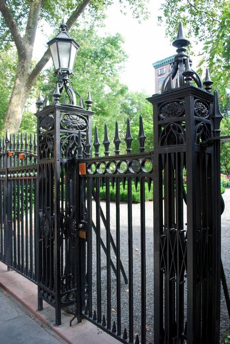 Gramercy Park Historic Cast Iron Fence | Hansel Hernandez | Archinect Cast Iron Railings, Cast Iron Architecture, Iron Fence Gate, Wrought Iron Garden Gates, Cast Iron Fence, Iron Garden Gates, City Zoo, Fence Gate Design, Wrought Iron Design