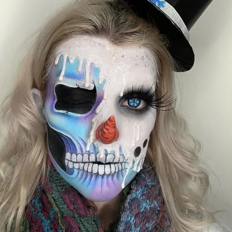 Christmas Skull Makeup, Christmas Sfx Makeup, Sfx Halloween Makeup, Sfx Ideas, 12 Days Of Xmas, Christmas Skull, Paint Makeup, Christmas Makeup Look, Christmas Creative