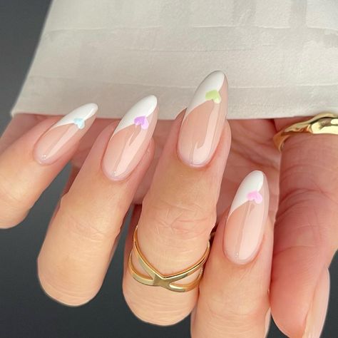 40 Best Spring 2023 Nail Art to Inspire You Nail Korea, Spring Begins, 2023 Nail, Gel Nails At Home, Art Enthusiast, Summery Nails, Fall Acrylic Nails, Nail Idea, Soft Nails