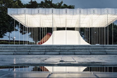 Gallery of Floating Pavilion / Shen Ting Tseng architects - 19 Floating Pavilion, Water Pavilion, Water Architecture, Pool Pavilion, Floating Architecture, Modern Architecture Interior, Pavilion Architecture, Master Thesis, Wood Architecture