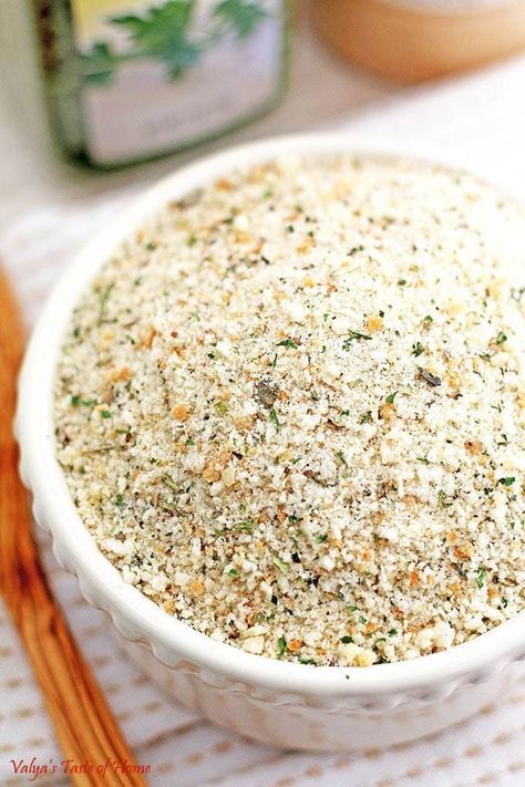 Easy Homemade Italian Bread Crumbs Recipe - Valya's Taste of Home Italian Bread Crumbs Recipe, Homemade Bread Crumbs, Italian Bread Crumbs, Bread Crumbs Recipe, Crumb Recipe, Italian Breadcrumbs, Homemade Bread Easy, Seasoned Bread Crumbs, Stale Bread