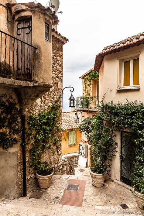 1 Eze France, Stone Buildings, France Aesthetic, Italy Aesthetic, Voyage Europe, Salou, French Countryside, Travel Inspo, Pretty Places