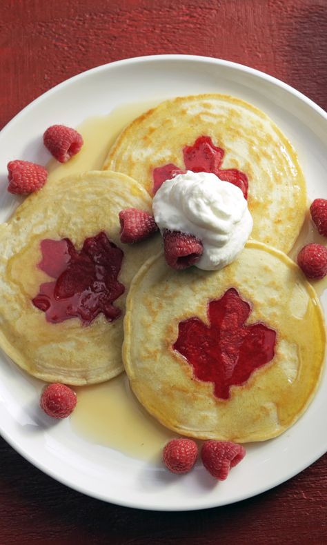 Canadian Foods, Themed Lunches, Canada Recipes, Crispy Treats Recipe, Canada Camping, Canadian Cuisine, Food Quiz, White Desserts, Oh Canada