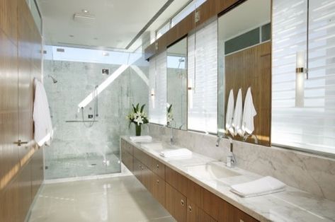 Master Bathroom Ideas Hanging Lights In Bathroom, Long Ensuite, Long Bathrooms Ideas, Bath Under Window, Lights In Bathroom, Glaze Cabinets, Ensuite With Bath, Wooden Bathroom Furniture, Transom Window