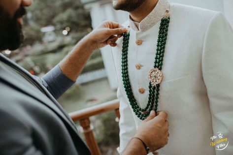 Shaadiwish Inspirations and Ideas | Groom%20accessorie Groom Wedding Outfits, Wedding Gift For Groom, Men Sherwani, Best Wedding Suits, Couple Aesthetics, Groom Sherwani, Mens Indian Wear, Groom Pose, Jewelry For Wedding