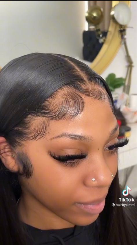 Edges On Wigs Middle Part, Middle Part Wig With Edges, Fluffy Edges Frontal, Babyhairs Edges Wig, Slick Back Lace Front Wig, Dramatic Lace Front Edges, Frontal Edges Middle Part, Lace Wig Edges, Middle Part Dramatic Edges