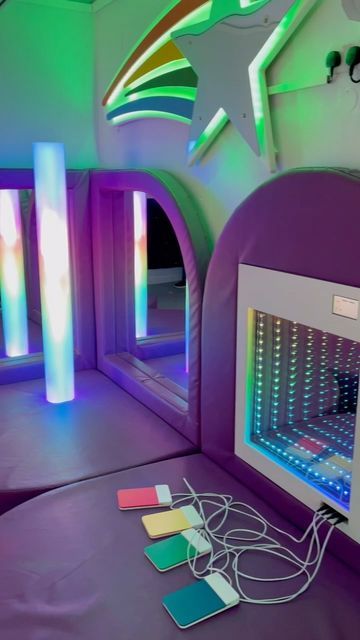 SpaceKraft Ltd | Sensory Equipment for Special Needs on Instagram: "Immerse yourself in our sensory rooms for a truly magical experience 🌟 Get in touch with us to discuss your plans in time for the new year…new year, new sensory room?!  #sensoryroom #sensoryplay #sensoryactivity #sesoryplayideas #sensoryintegration #sensorylearning #sensorytoys #sensoryactivities" Adult Sensory Room, Sensory Equipment, Sensory Rooms, Sensory Room, Sensory Integration, Sensory Activities, Sensory Toys, Sensory Play, Special Needs