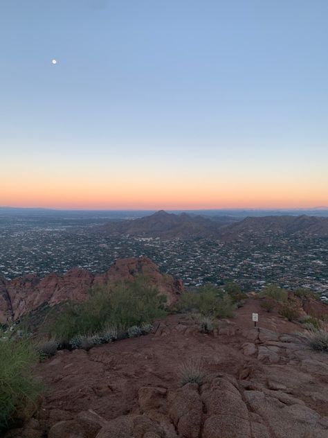 Hiking Arizona Aesthetic, Summer Aesthetic Arizona, Summer In Arizona, Arizona Lifestyle Aesthetic, Sunrise Hike Aesthetic, Arizona Astethic, Scottsdale Arizona Aesthetic, Az Aesthetic, Hiking Arizona