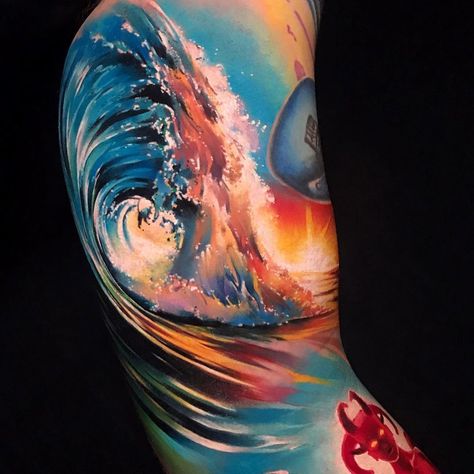 Lively and unique tattoo realism - Sandra Daukshta Realistic Ocean Tattoo, Beach Inspired Tattoos, Underwater Tattoo, Ocean Tattoo, World Famous Tattoo Ink, Tattoo Expo, Airbrush Tattoo, Water Tattoo, Palm Tattoos