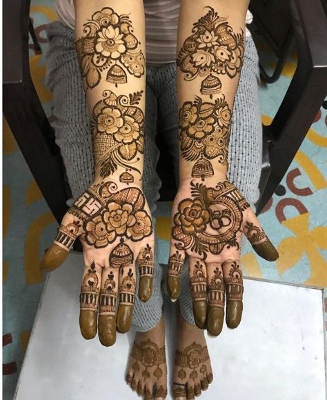 Mehendi Designs For Front Hand, Mehendi Practice, Best Bridal Mehndi, Designer Mehandi, Latest Mehndi Designs Wedding, Front Mehndi, Mehendi Photography, Arabic Mehendi, Khafif Mehndi Design