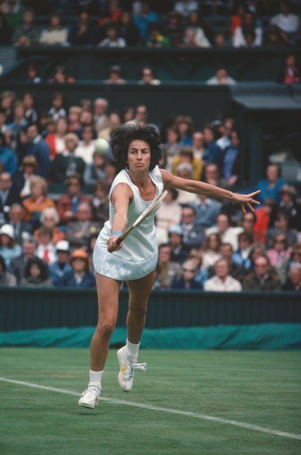 70s Tennis, Virginia Wade, The Omen, Tennis Legends, Ladies Tennis, Adidas Tennis, Talking Points, Sport Tennis, Wimbledon