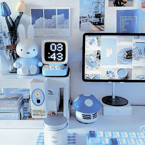 Blue And White Desk Aesthetic, White And Blue Desk Setup, Pastel Blue Room Decor, Cyan Room, Blue Aesthetic Room Decor, Ocean Room Decor, Blue Room Decor, Blue Desk, Desk Inspo