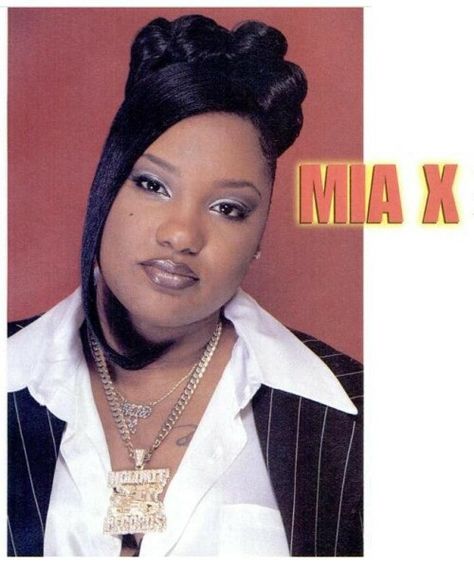 One of the best female rappers ever Mia X Calvin Cambridge, No Limit Records, Spirit Stick, Black Hair 90s, 2000s Hairstyles, Black Hair Magazine, 90’s Hairstyles, 90s Hip Hop Fashion, Hair Magazine