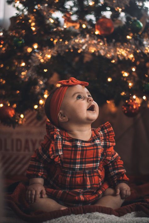 #christmasoutfit #christmasbaby #christmastree #christmasphotography #christmasphotoshoot #christmasbabyphotos #winterbaby #plaiddress #aesthetic #babyphotography #babyphotos #babyphotoideas #cutebabygirl cute baby #babygirl #babygirlfashion #babygirlclothes #winter #winteroutfits #christmasornaments #AudreyJane #matching #photography #photoshootideas Baby Christmas Photoshoot, Baby Christmas Photos, Winter Photoshoot, Christmas Photography, Christmas Photoshoot, Baby Christmas, Happy Family, Family Kids, Baby Winter