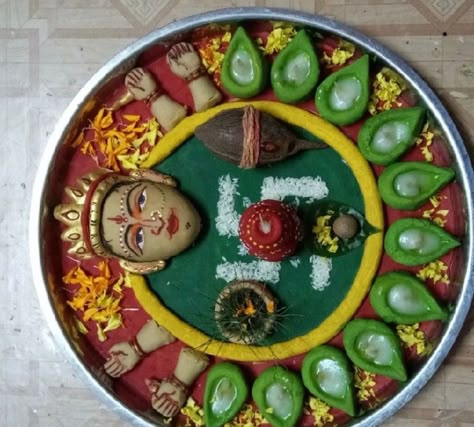 Mangal Path Decoration, Navratri Dish Decoration, Navratri Arti Thali Decoration, Unique Aarti Thali Decoration Ideas For Ganpati, Garbo Decoration Navratri, Navratri Thali Decoration, Arti Thali Decoration Ideas For Navratri, Navratri Aarti Thali Decoration Ideas, Unique Arti Thali Decoration