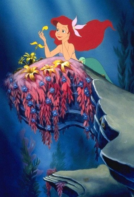 the little mermaid (1989) The Little Mermaid Poster, The Little Mermaid 1989, Ocean Art Painting, Mermaid Poster, Quotes Movie, Disney Sea, Disney Princess Ariel, Mermaid Aesthetic, Disney Concept Art