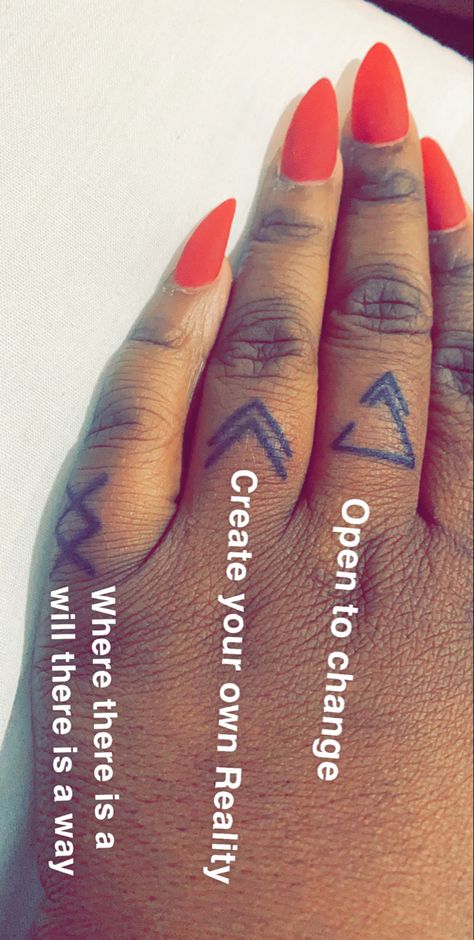 Dot Tattoos On Fingers Meaning, Finger Tattoos Pinky, Knuckle Word Tattoos For Women, Self Love Finger Tattoo, Finger Tattoos For Black Women, Dope Tattoos For Women Hand, 777 Finger Tattoo, Spiritual Finger Tattoos For Women, Underbutt Tattoo Woman