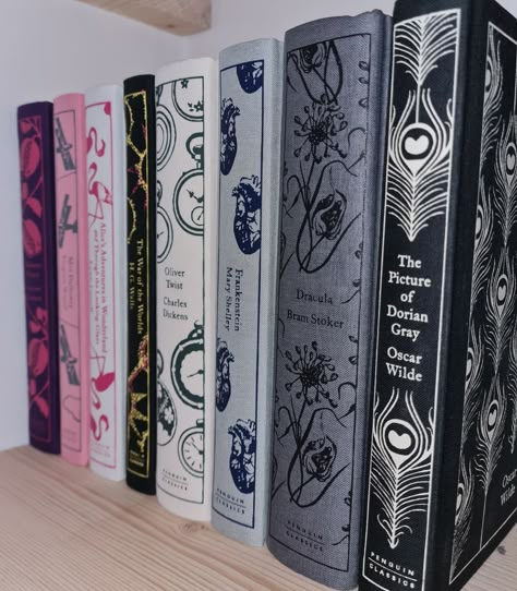 Reading Classics Aesthetic, Art Book Aesthetic, Book Rebinding, Penguin Clothbound Classics, Pretty Books, Hard Cover Book, 2160x3840 Wallpaper, Penguin Classics, Book Recs