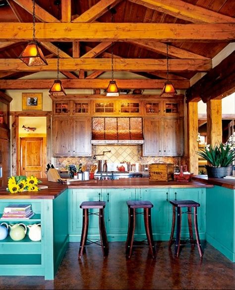 bit too tidy but still pretty Hawaii Beach House, Turquoise Kitchen, Beach House Kitchens, Real Estat, Bohemian House, Casa Vintage, Kitchen Farmhouse, Beautiful House, Cool Ideas