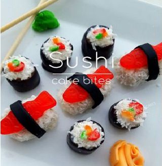 Sushi Cake Birthday, Sushi Cupcakes, Sweet Sushi, Candy Sushi, Dessert Sushi, Sushi Cake, Sushi Platter, Sushi Party, Spy Party